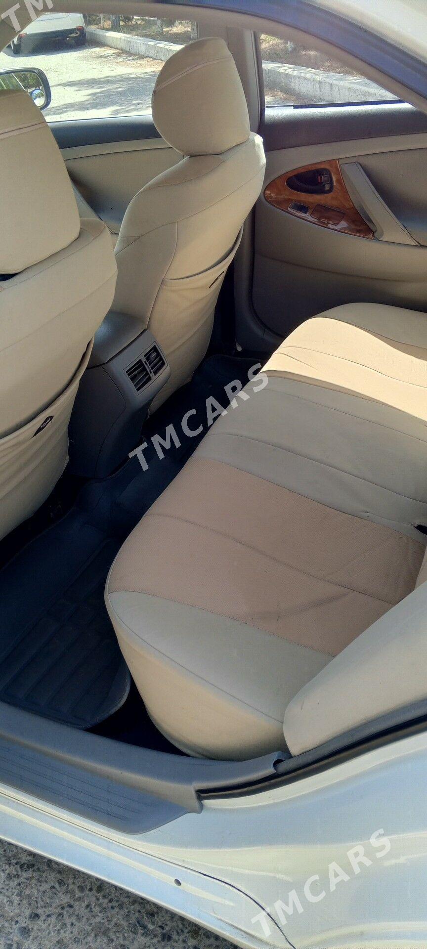 Toyota Camry 2011 - 136 000 TMT - Ашхабад - img 8