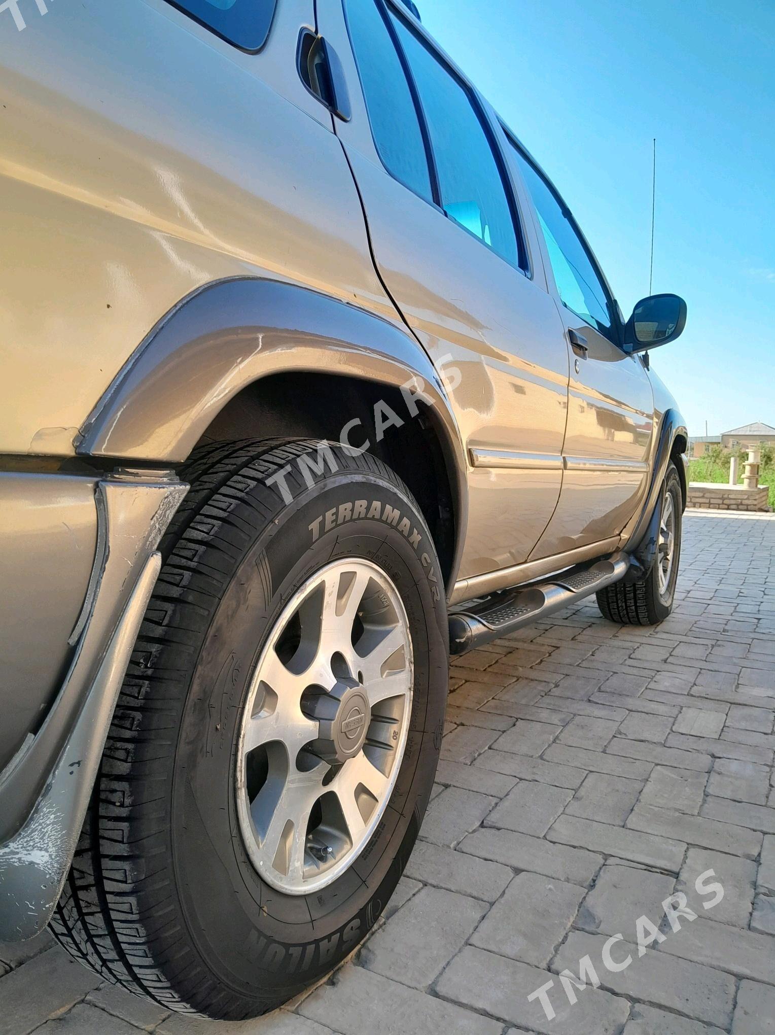 Nissan Pathfinder 2000 - 110 000 TMT - Туркменабат - img 9