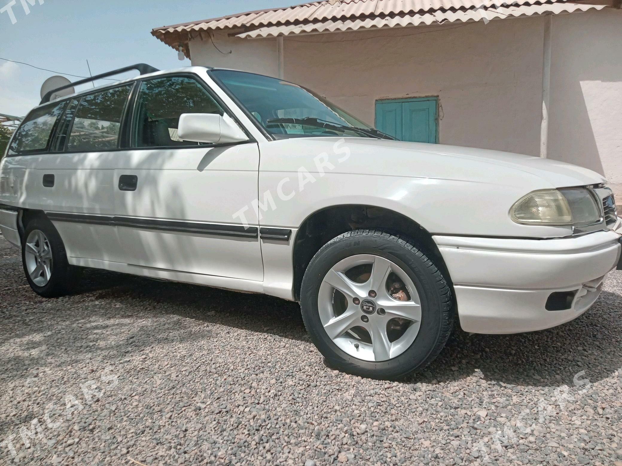 Opel Astra 1993 - 36 000 TMT - Кака - img 5