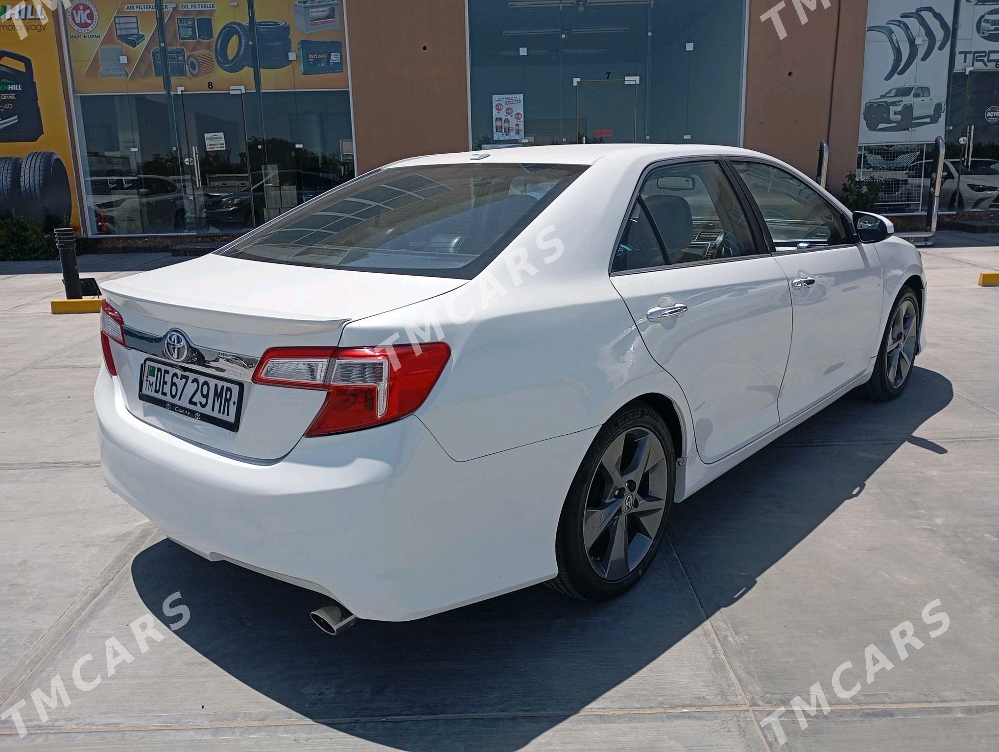 Toyota Camry 2012 - 170 000 TMT - Мары - img 3