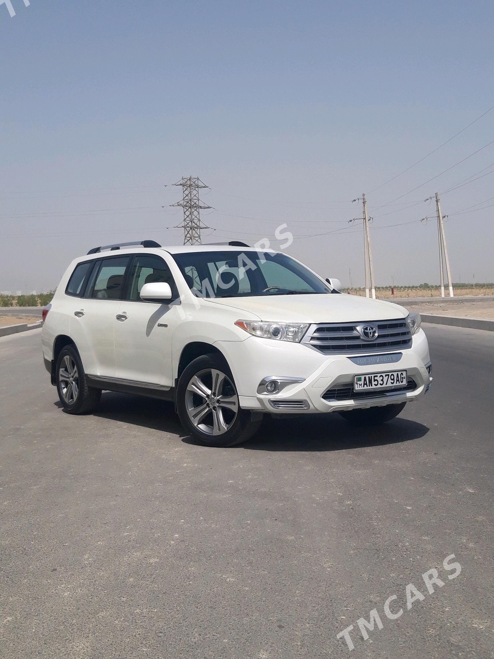 Toyota Highlander 2012 - 315 000 TMT - Бузмеин ГРЭС - img 4