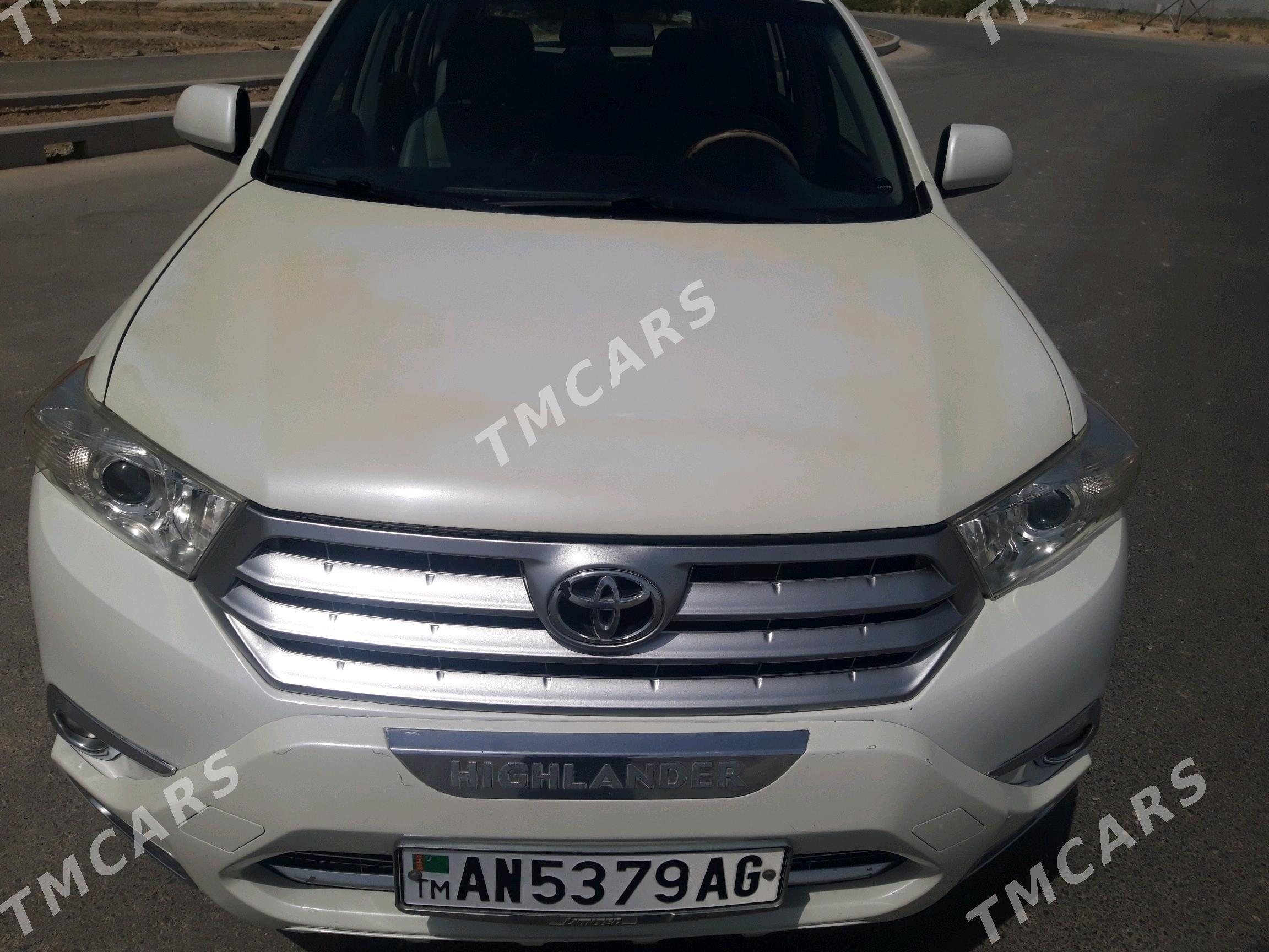 Toyota Highlander 2012 - 315 000 TMT - Бузмеин ГРЭС - img 7