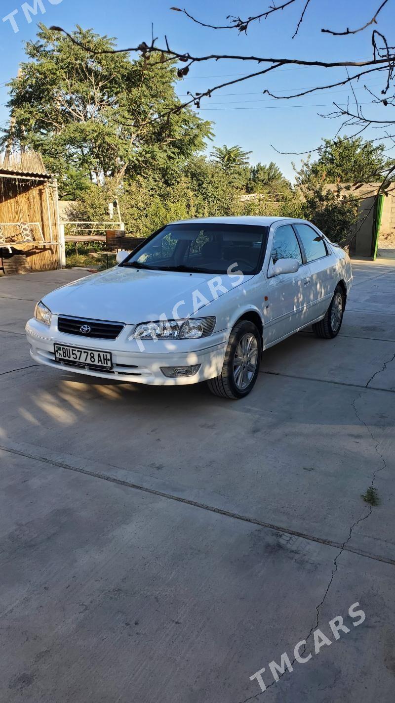 Toyota Camry 2000 - 124 000 TMT - Кака - img 7