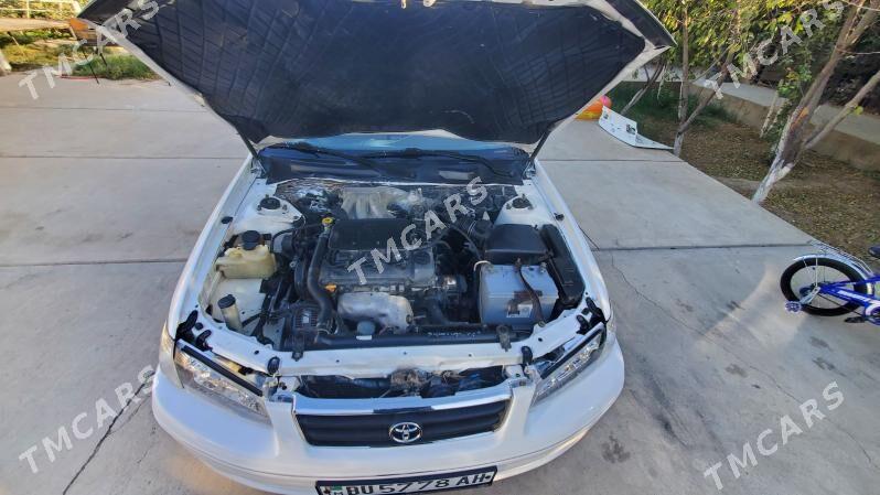 Toyota Camry 2000 - 124 000 TMT - Кака - img 6