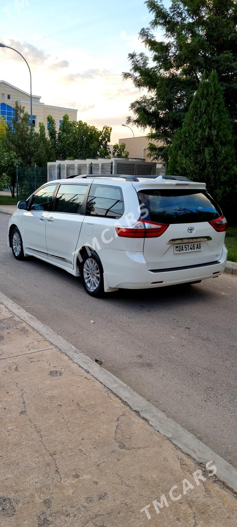 Toyota Sienna 2020 - 440 000 TMT - Ашхабад - img 3