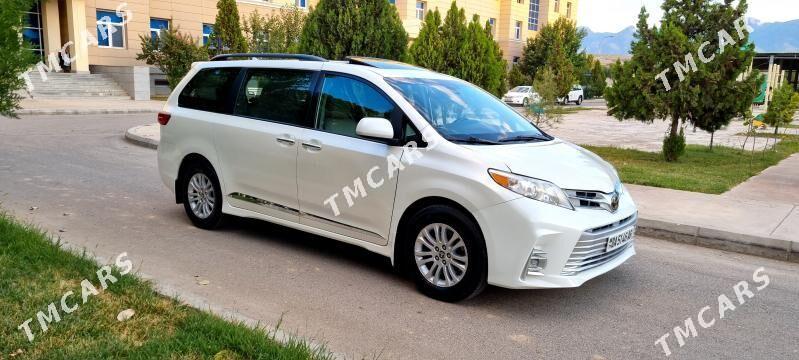 Toyota Sienna 2020 - 440 000 TMT - Ашхабад - img 6