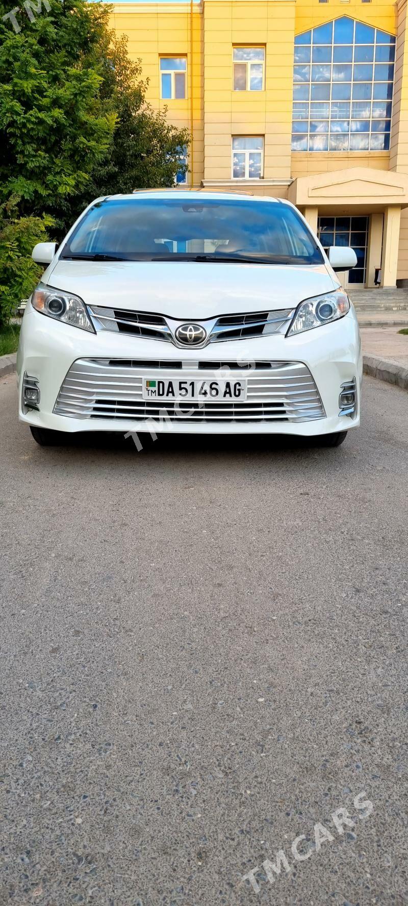 Toyota Sienna 2020 - 440 000 TMT - Ашхабад - img 8