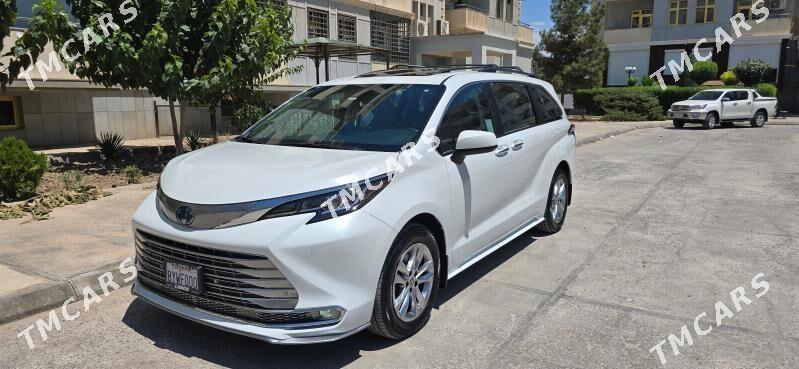 Toyota Sienna 2022 - 608 000 TMT - Мары - img 6