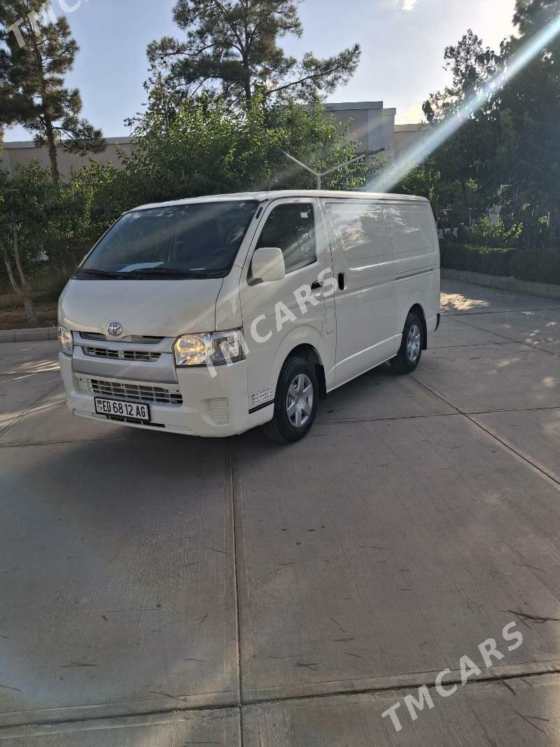 Toyota Hiace 2021 - 420 000 TMT - Ашхабад - img 2