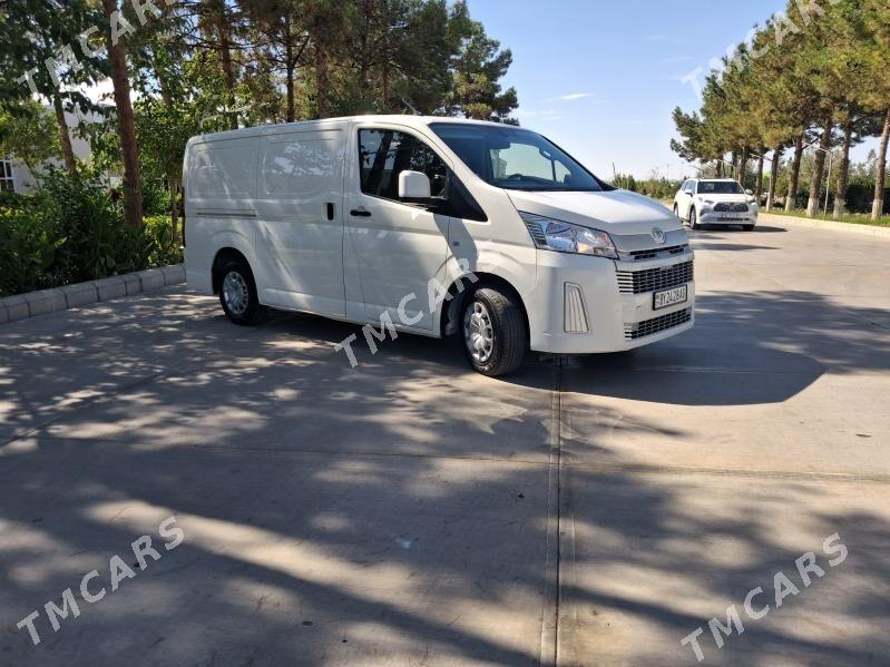 Toyota Hiace 2021 - 470 000 TMT - Aşgabat - img 5