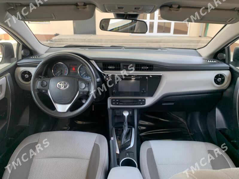 Toyota Corolla 2018 - 220 000 TMT - Бузмеин - img 6