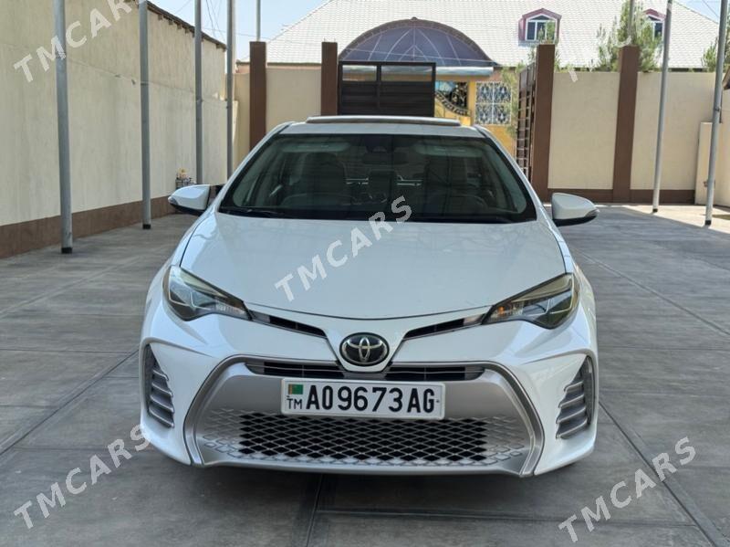 Toyota Corolla 2018 - 220 000 TMT - Бузмеин - img 5