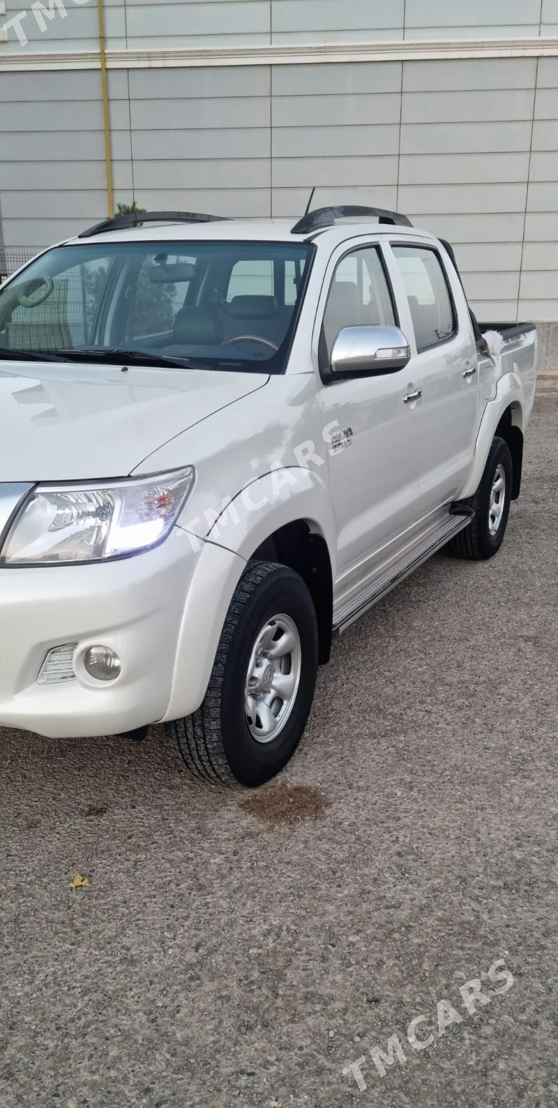 Toyota Hilux 2014 - 400 000 TMT - Mary - img 3