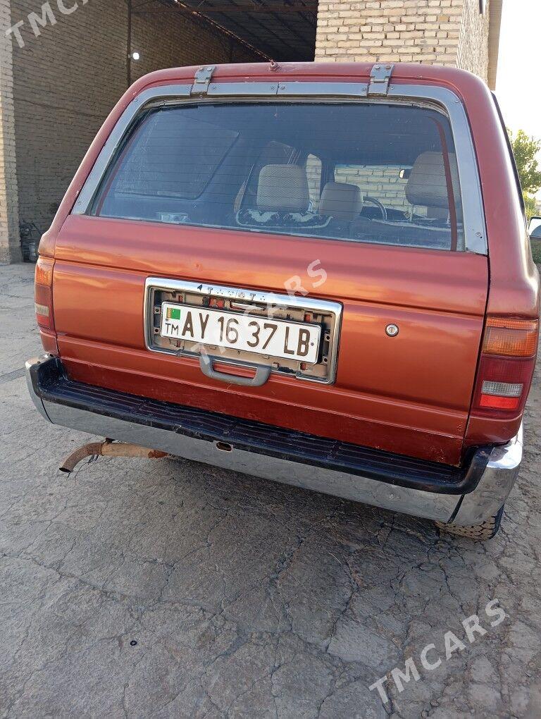 Toyota 4Runner 1989 - 55 000 TMT - Сакар - img 3