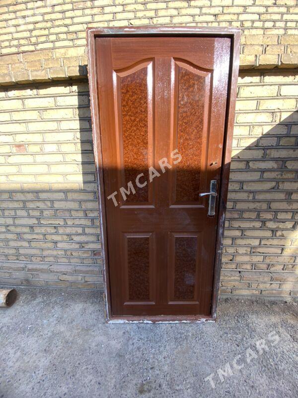 daşky gapy stol - Мары - img 3