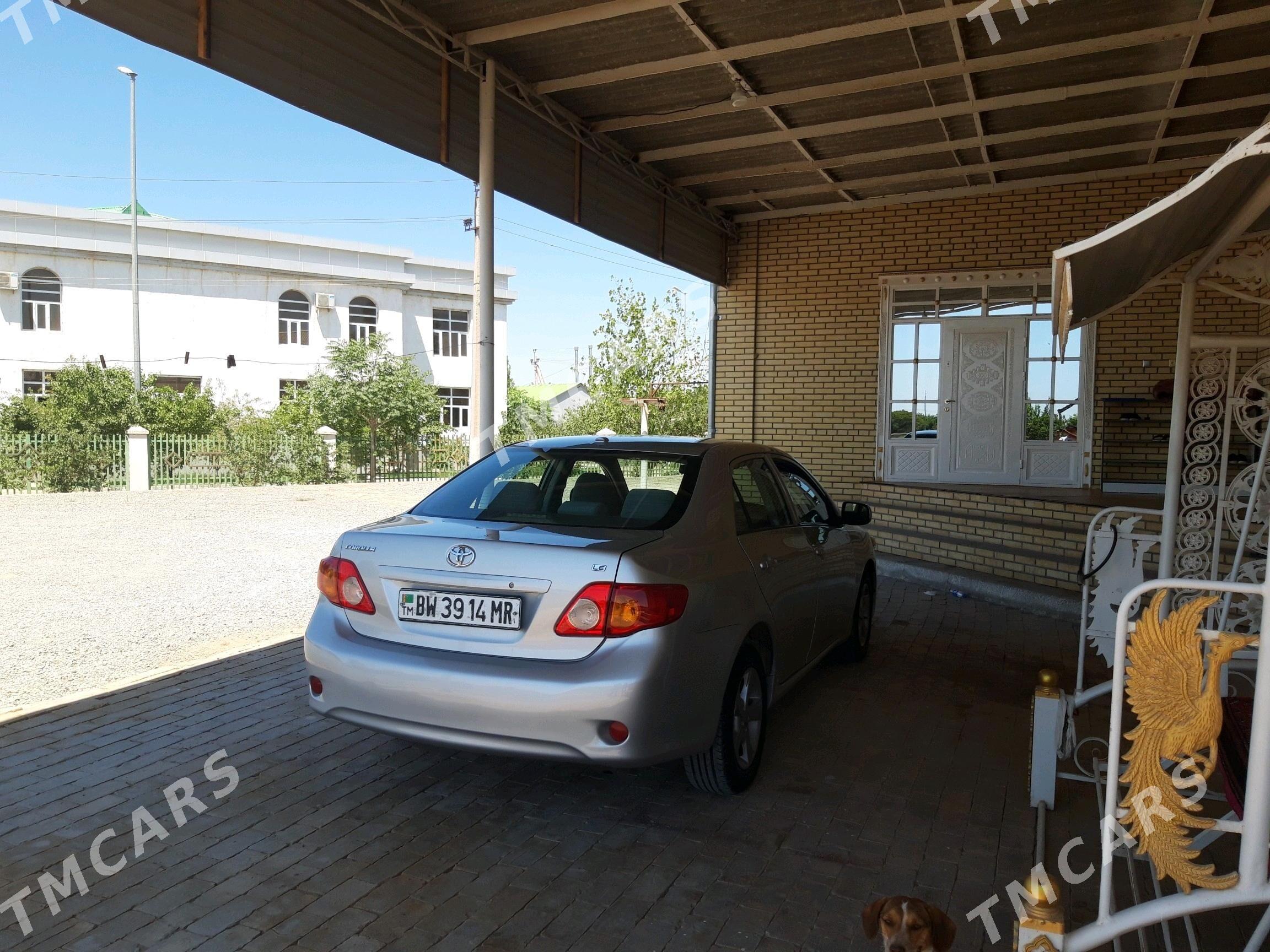 Toyota Corolla 2010 - 135 000 TMT - Мары - img 3