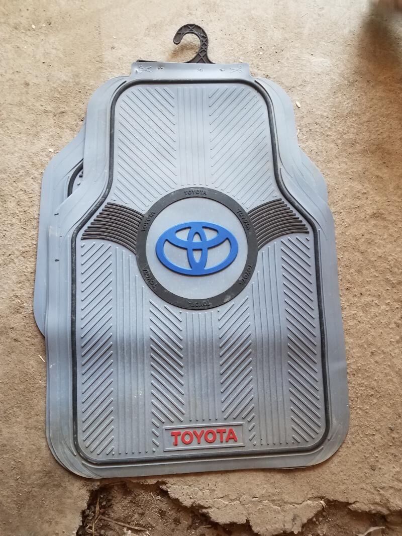 Toyota kowrik 300 TMT - Дашогуз - img 4