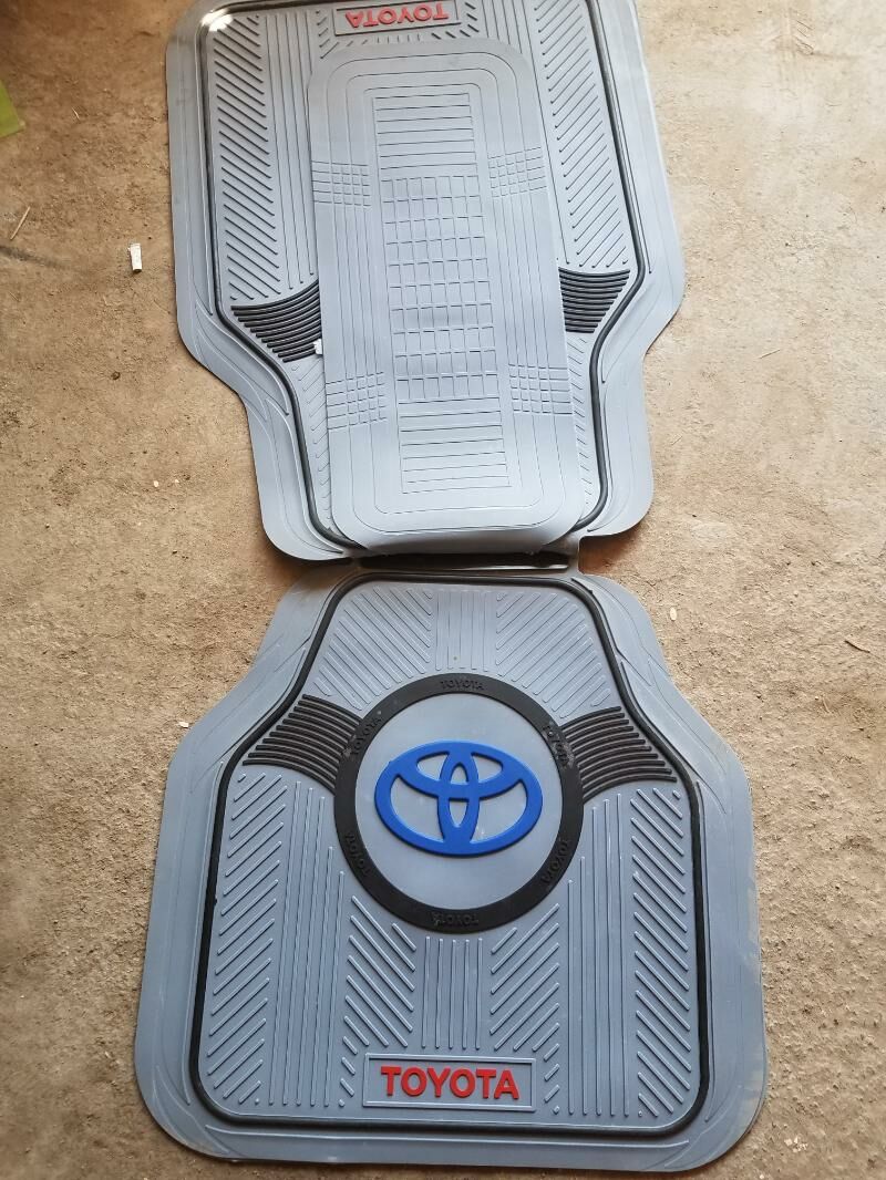 Toyota kowrik 300 TMT - Дашогуз - img 2