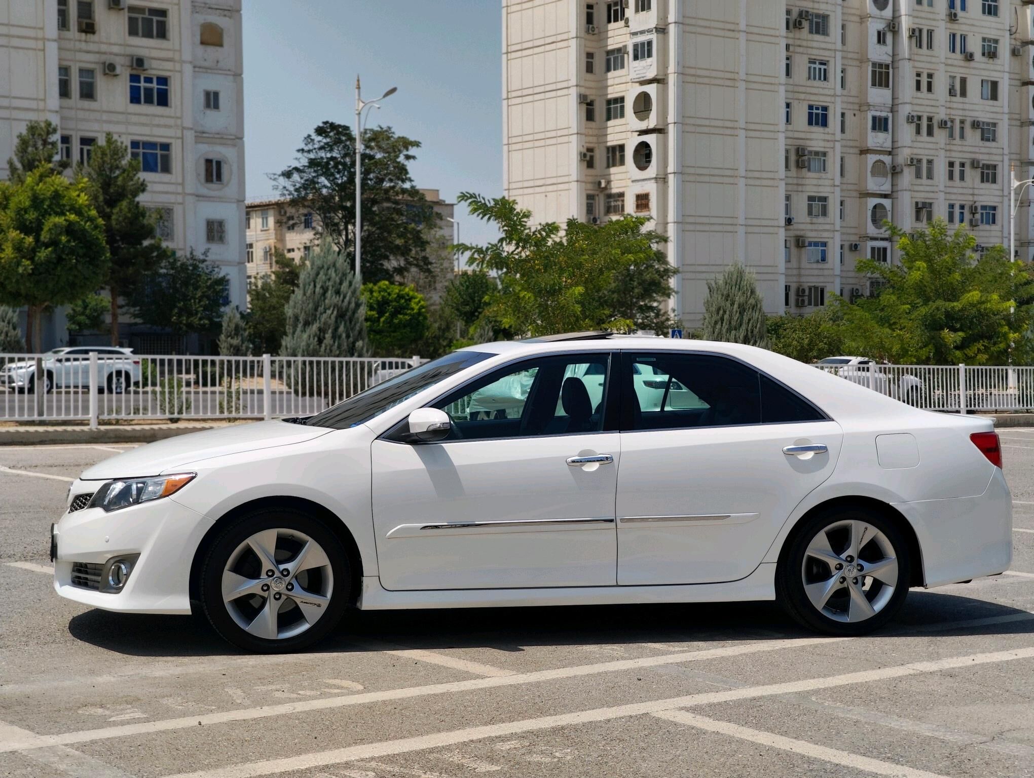 Toyota Camry 2014 - 230 000 TMT - Aşgabat - img 7
