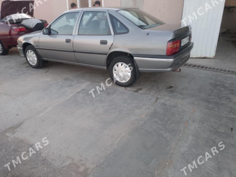 Opel Vectra 1993 - 40 000 TMT - Ёлётен - img 4