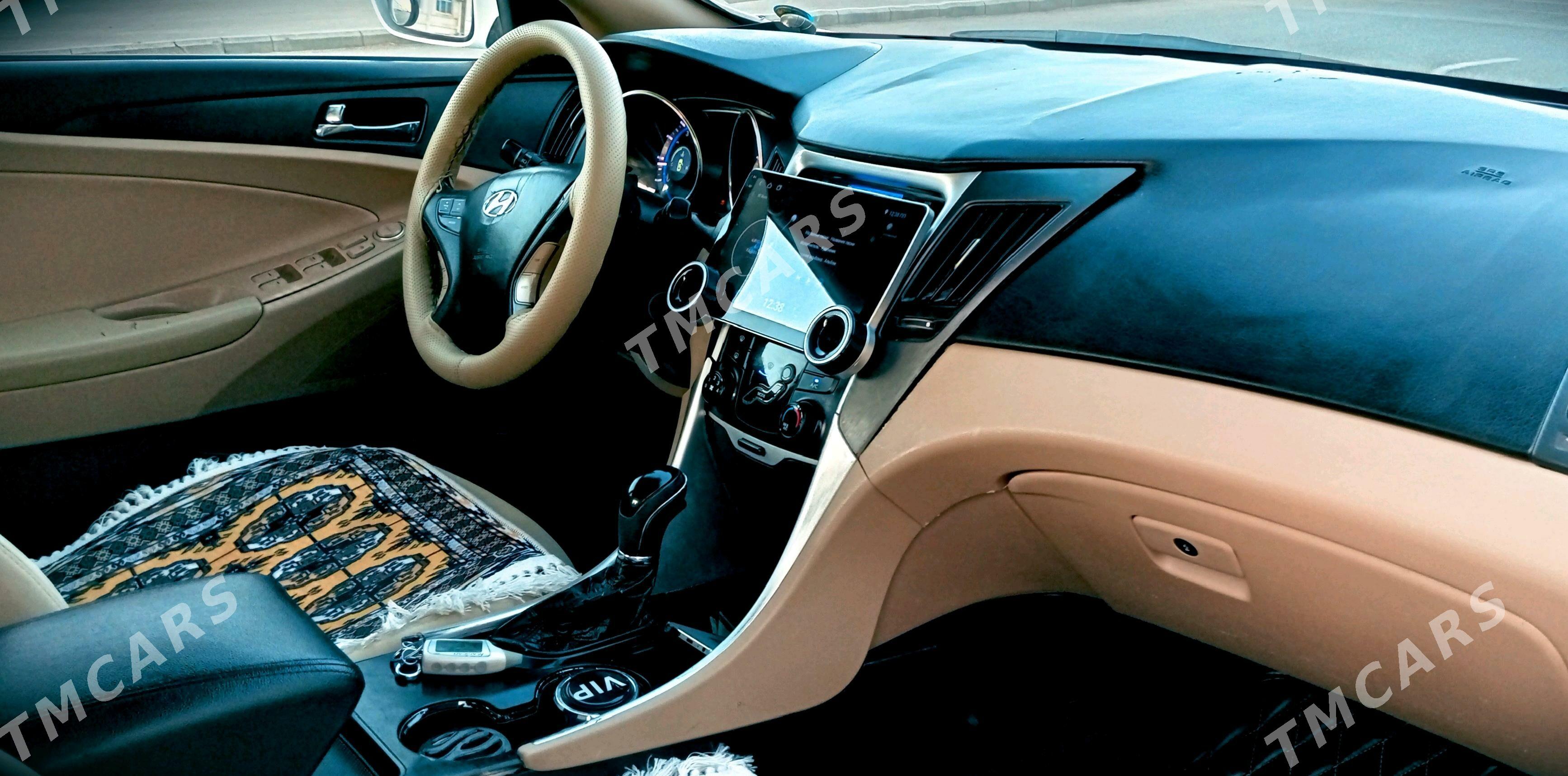 Hyundai Sonata 2012 - 140 000 TMT - Aşgabat - img 4