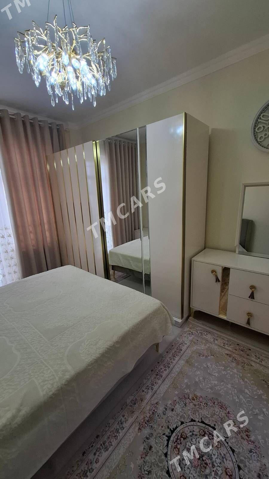 2kom 3etaj  64m²Kalinina - Ашхабад - img 5