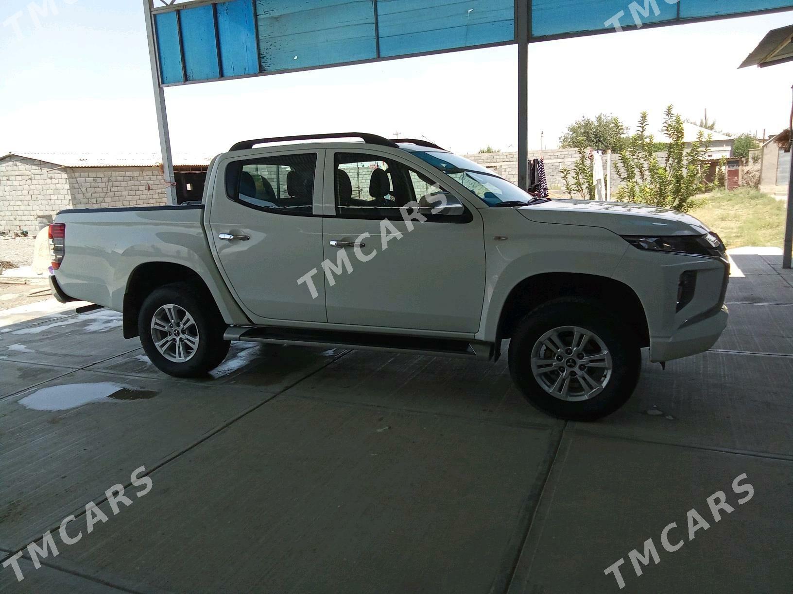 Mitsubishi L200 2021 - 330 000 TMT - Gökdepe - img 2