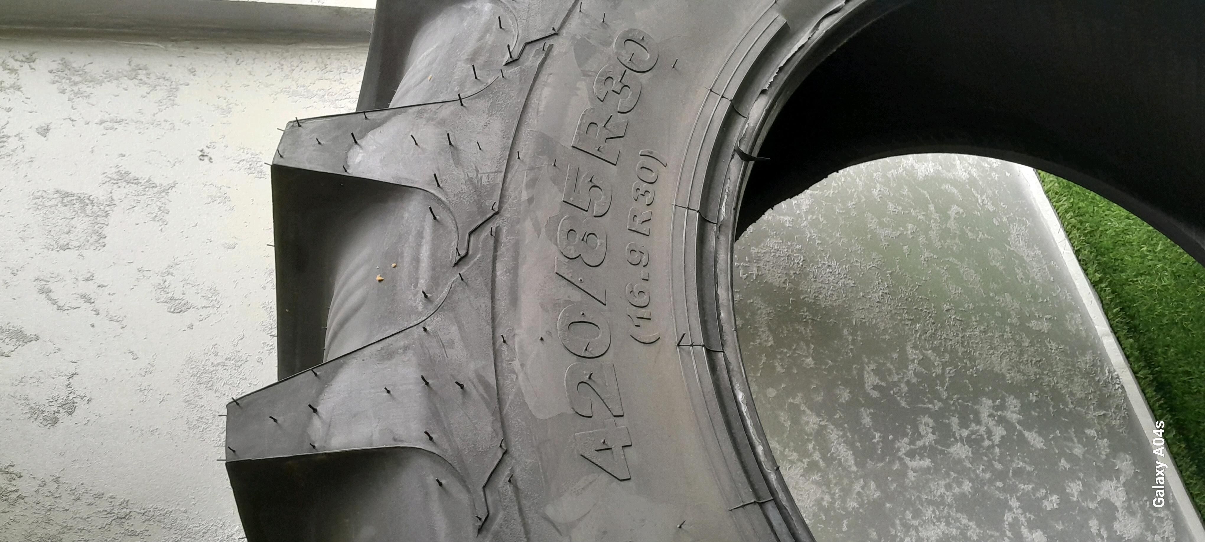 Traktor  420/85R30 320/85R24 13 000 TMT - Aşgabat - img 2