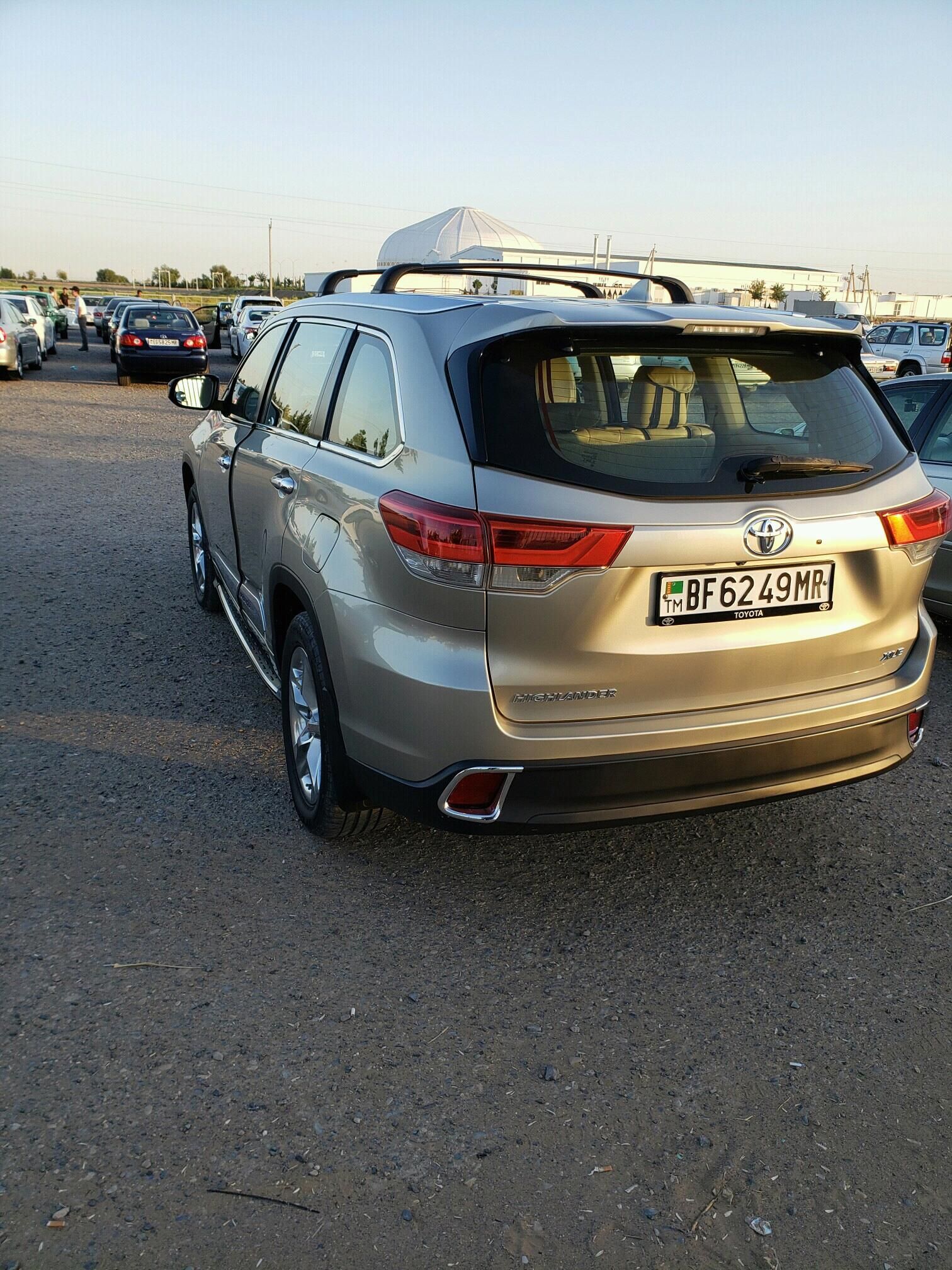 Toyota Highlander 2015 - 370 000 TMT - Sakarçäge - img 3