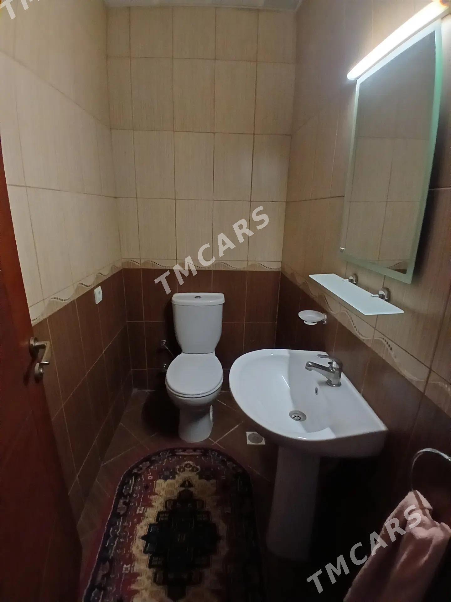 4 ком ул Таслама Полуэлитка - Aşgabat - img 8