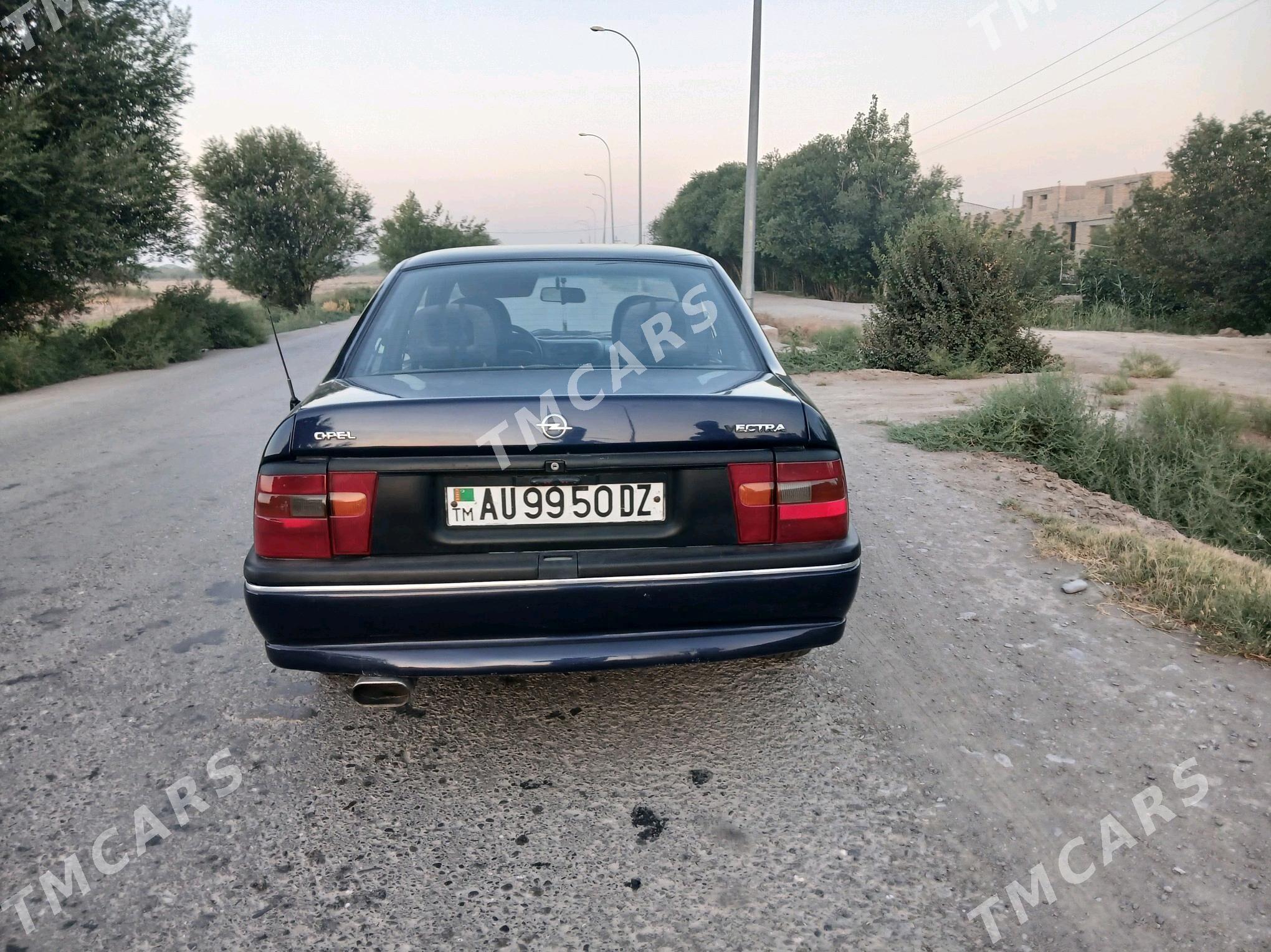 Opel Vectra 1994 - 48 000 TMT - Шабатский этрап - img 4
