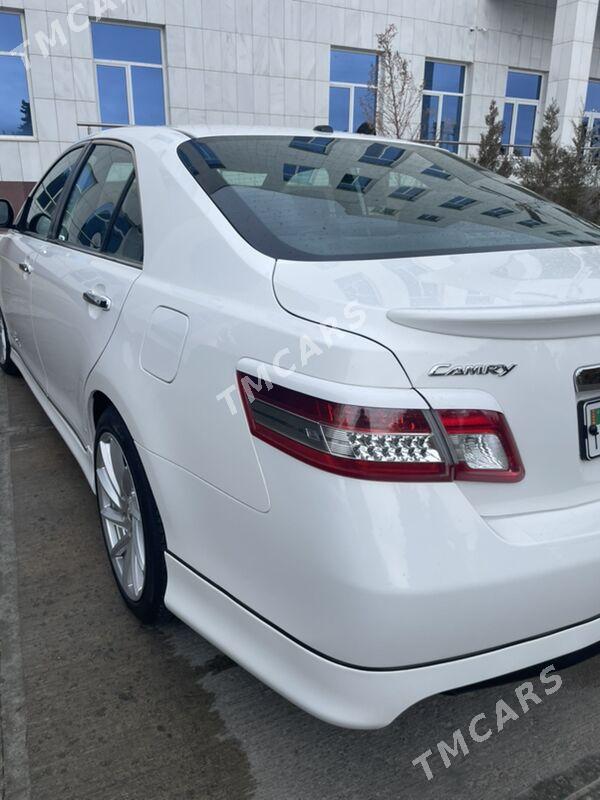 Toyota Camry 2010 - 215 000 TMT - Aşgabat - img 4