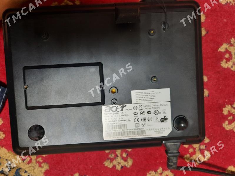 ACER P1203 DLP proektor - Podwoýski köç. (Bitarap Türkmenistan şaýoly) - img 4