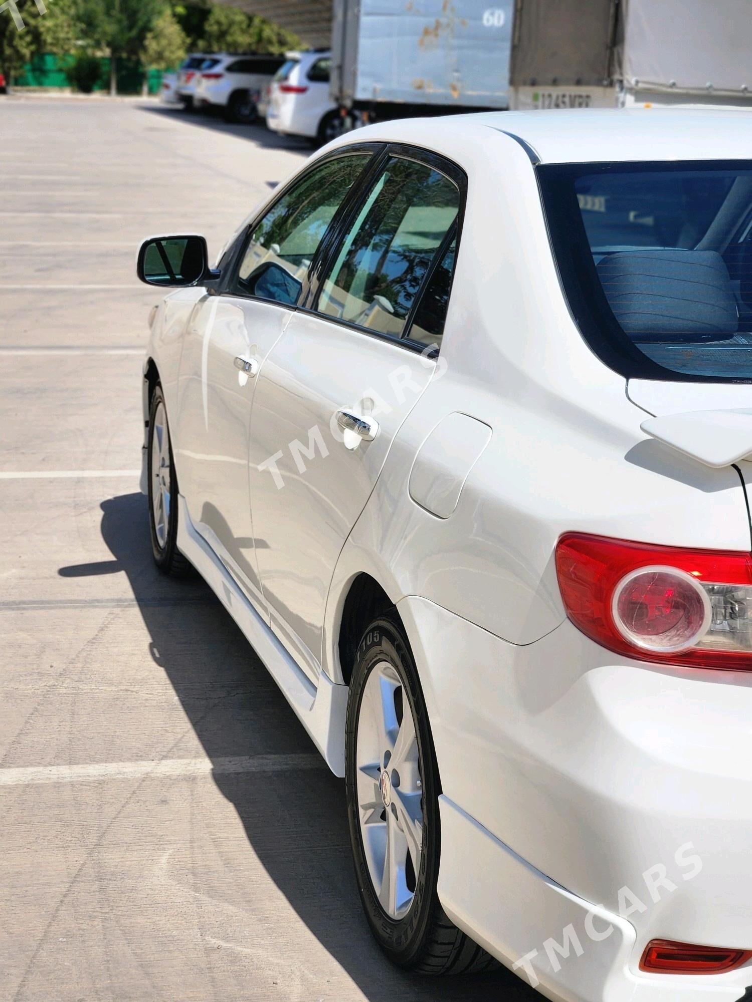 Toyota Corolla 2011 - 155 000 TMT - Байрамали - img 6