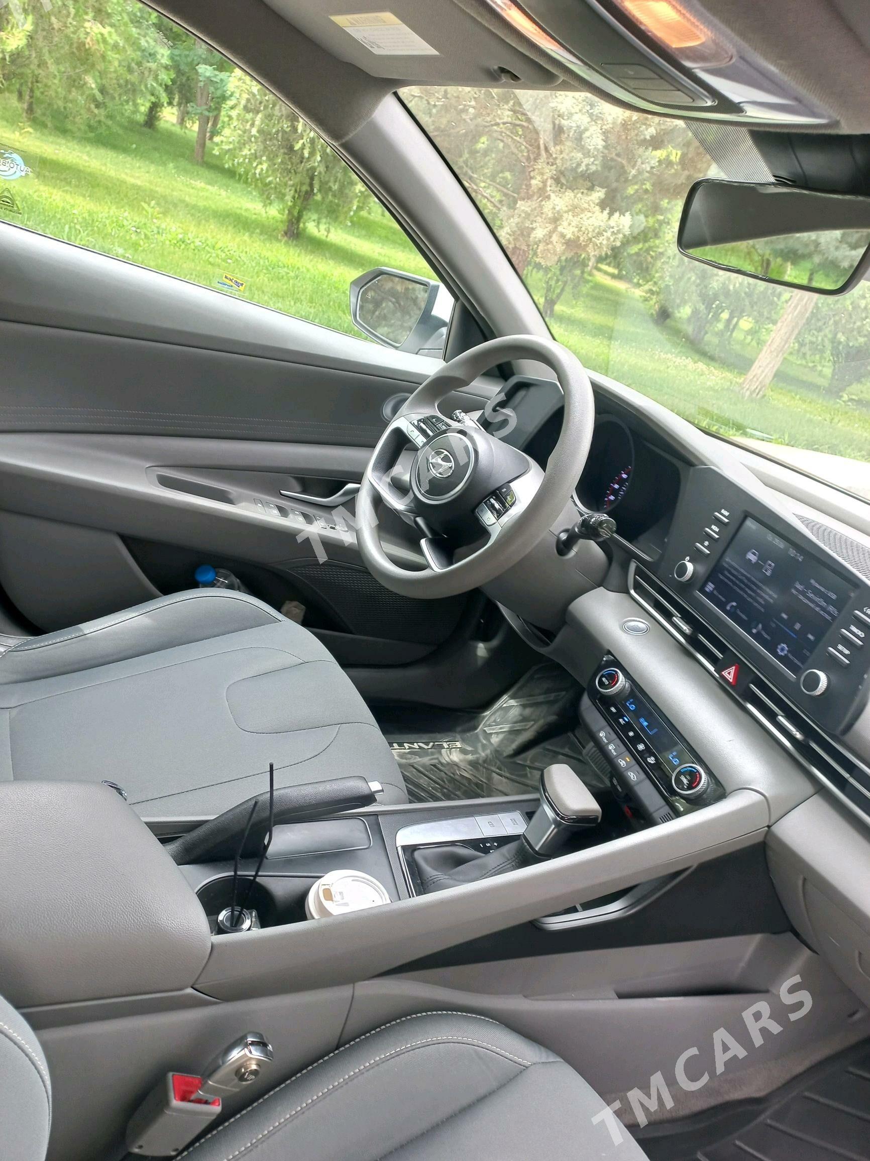 Hyundai Elantra 2022 - 255 000 TMT - Ашхабад - img 7