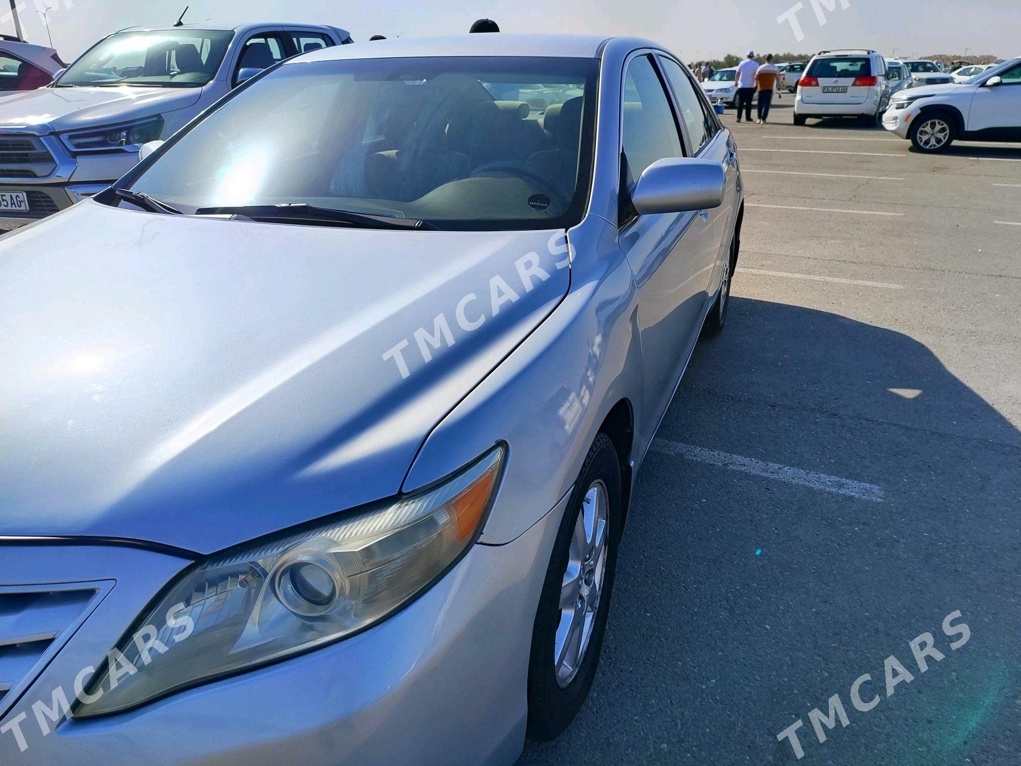 Toyota Camry 2010 - 180 000 TMT - Bäherden - img 2