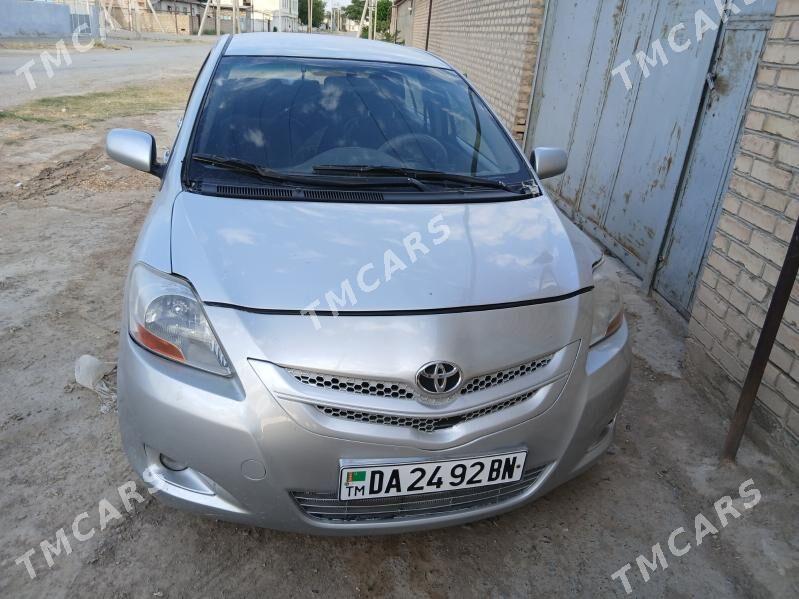 Toyota Yaris 2007 - 110 000 TMT - Gyzylarbat - img 2
