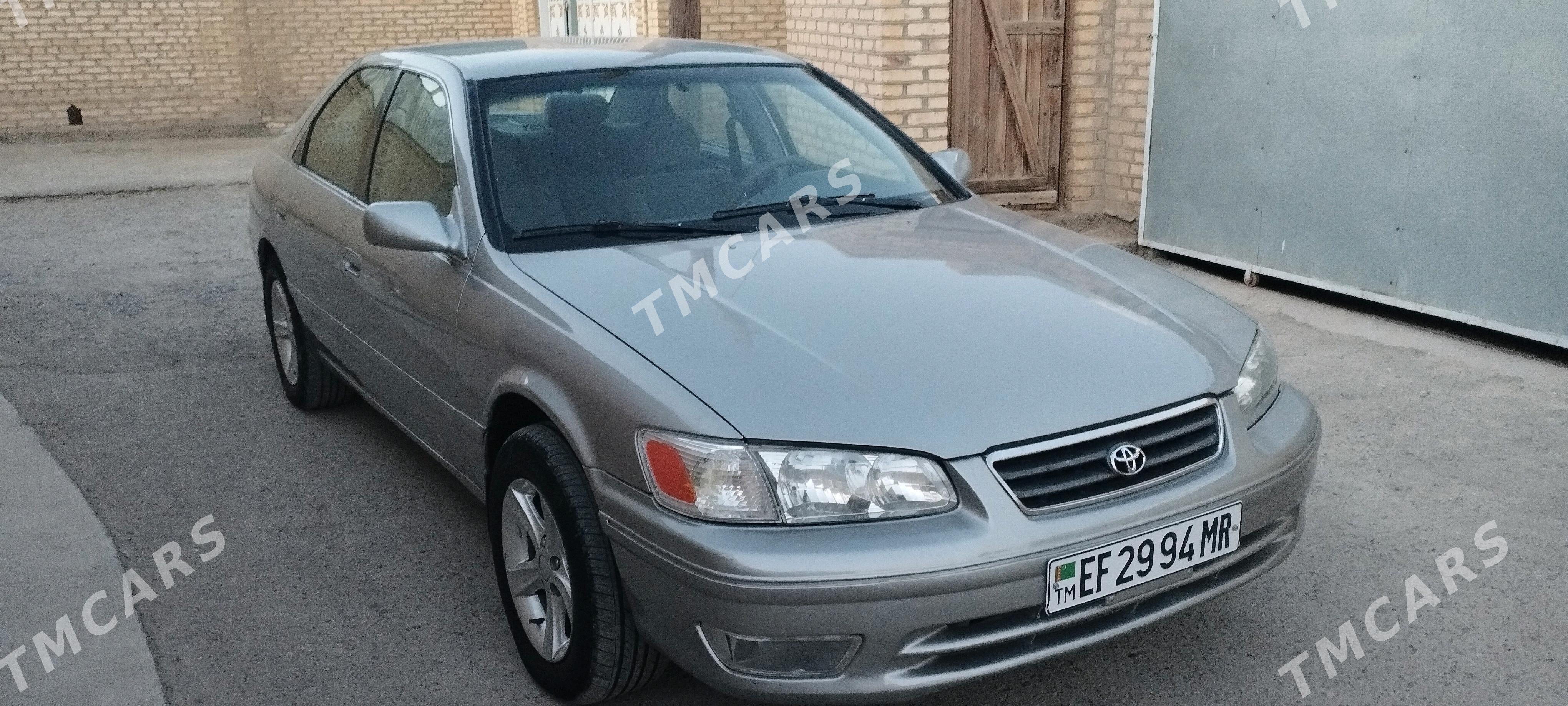 Toyota Camry 2001 - 127 000 TMT - Мургап - img 1