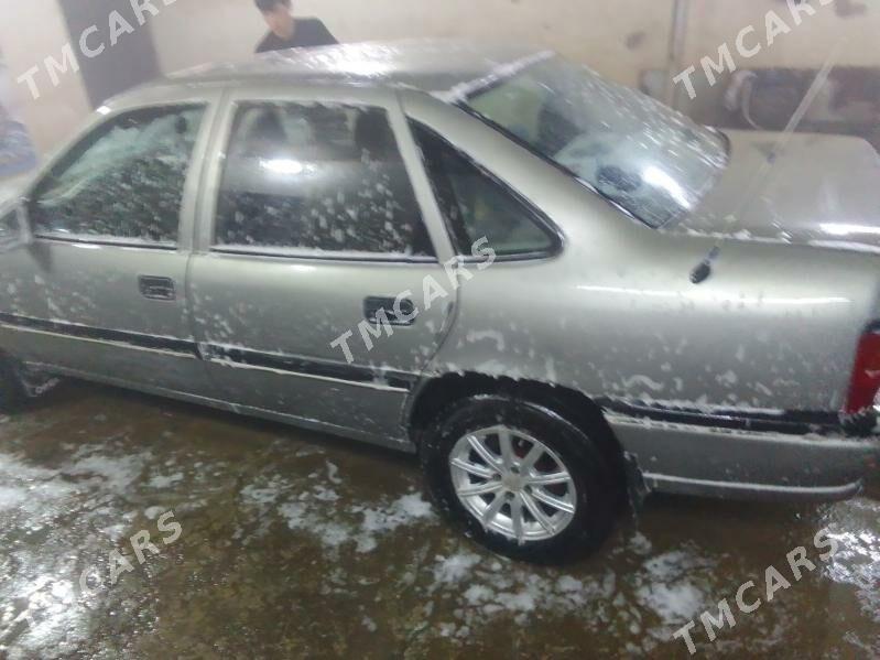 Opel Vectra 1993 - 35 000 TMT - Гороглы (Тагта) - img 2