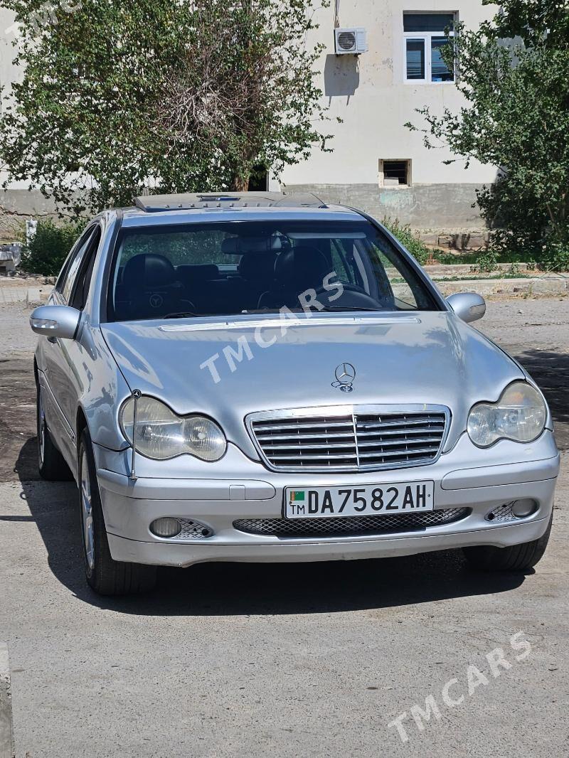 Mercedes-Benz C250 2000 - 80 000 TMT - Aşgabat - img 2