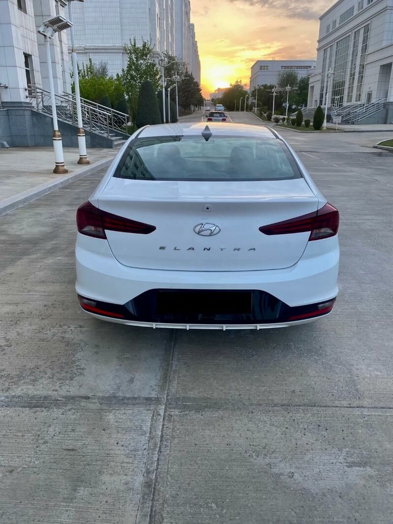 Hyundai Elantra 2020 - 229 000 TMT - Aşgabat - img 5