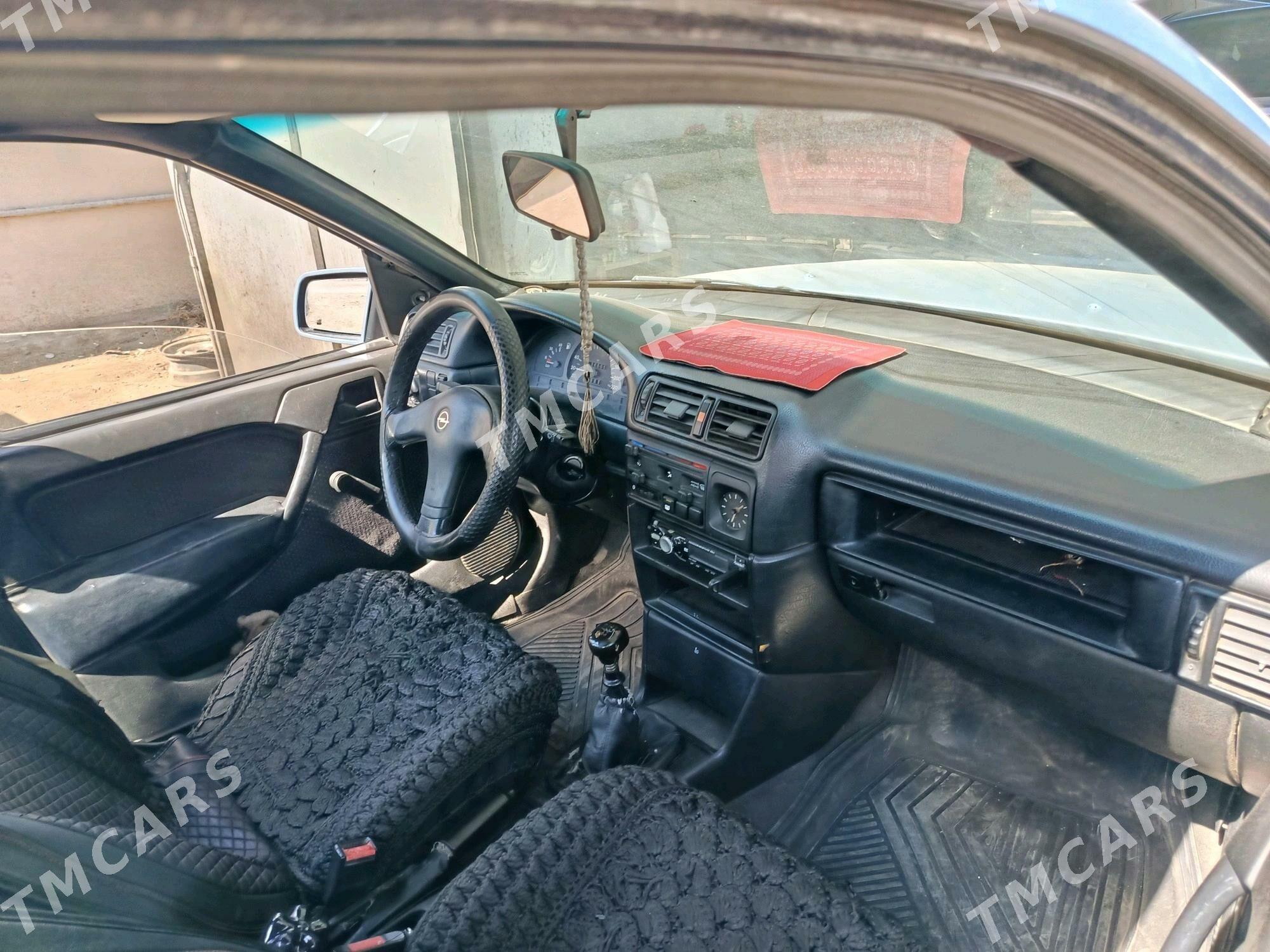 Opel Vectra 1993 - 30 000 TMT - Туркменабат - img 3