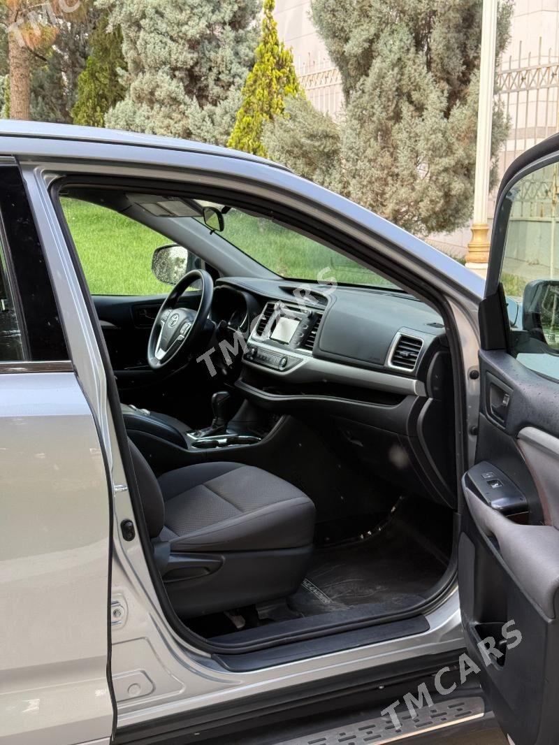 Toyota Highlander 2018 - 420 000 TMT - Мары - img 5