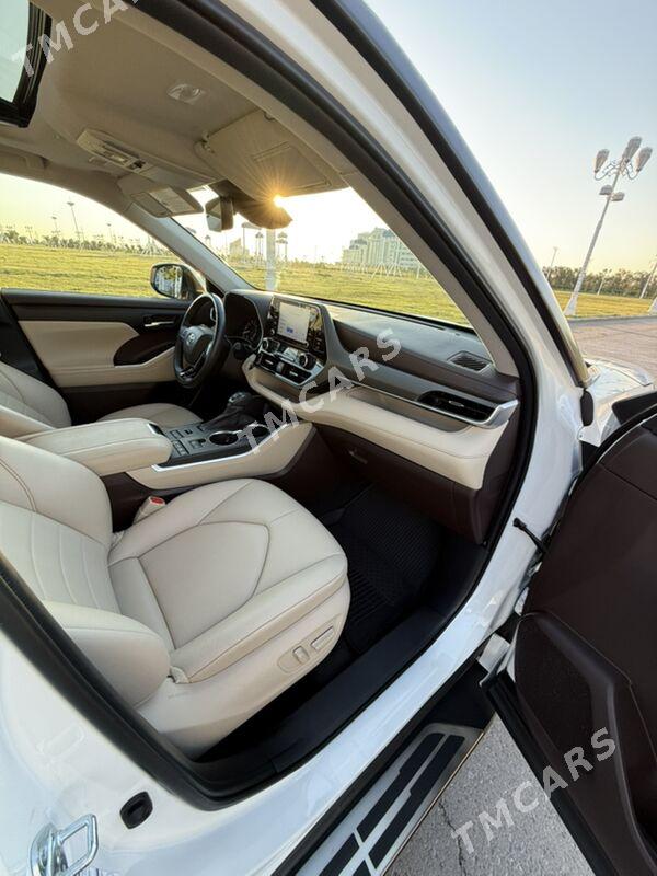 Toyota Highlander 2020 - 640 000 TMT - Дашогуз - img 9