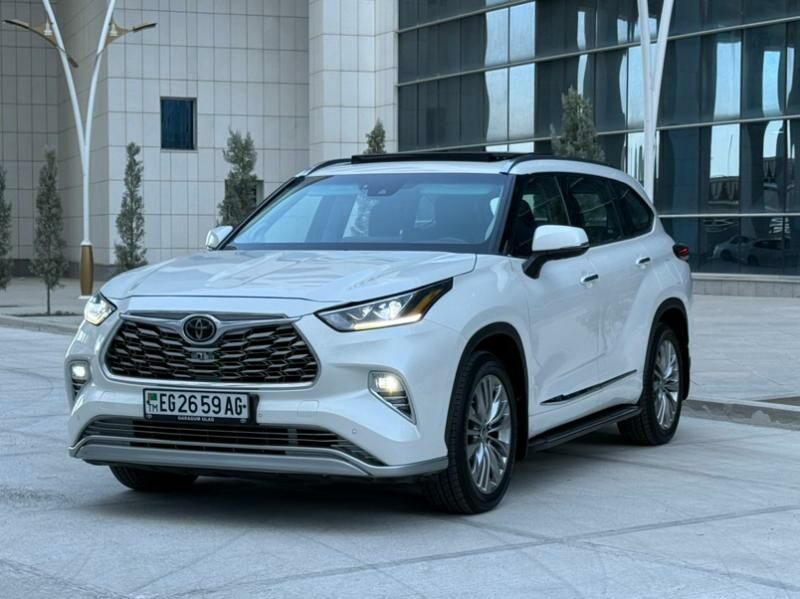 Toyota Highlander 2020 - 565 000 TMT - Ашхабад - img 2