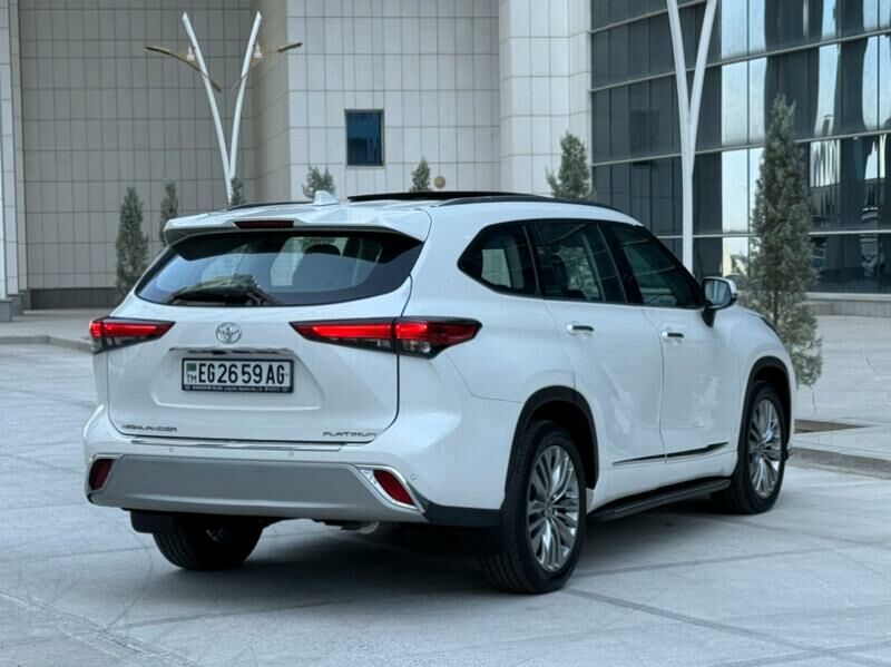 Toyota Highlander 2020 - 565 000 TMT - Ашхабад - img 5