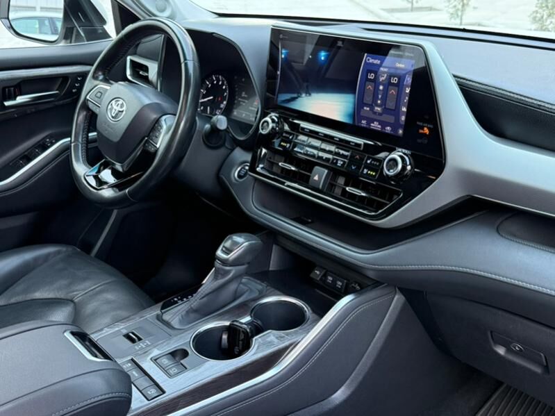 Toyota Highlander 2020 - 565 000 TMT - Ашхабад - img 10