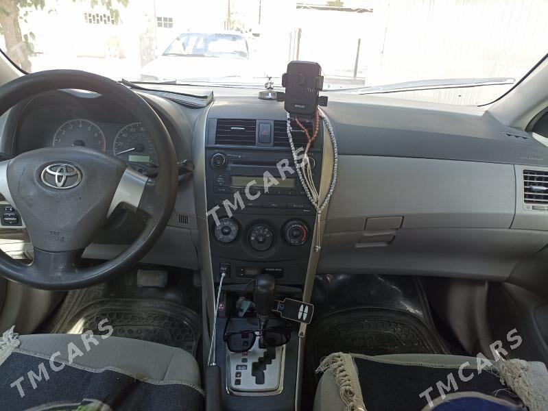 Toyota Corolla 2010 - 120 000 TMT - Мары - img 4