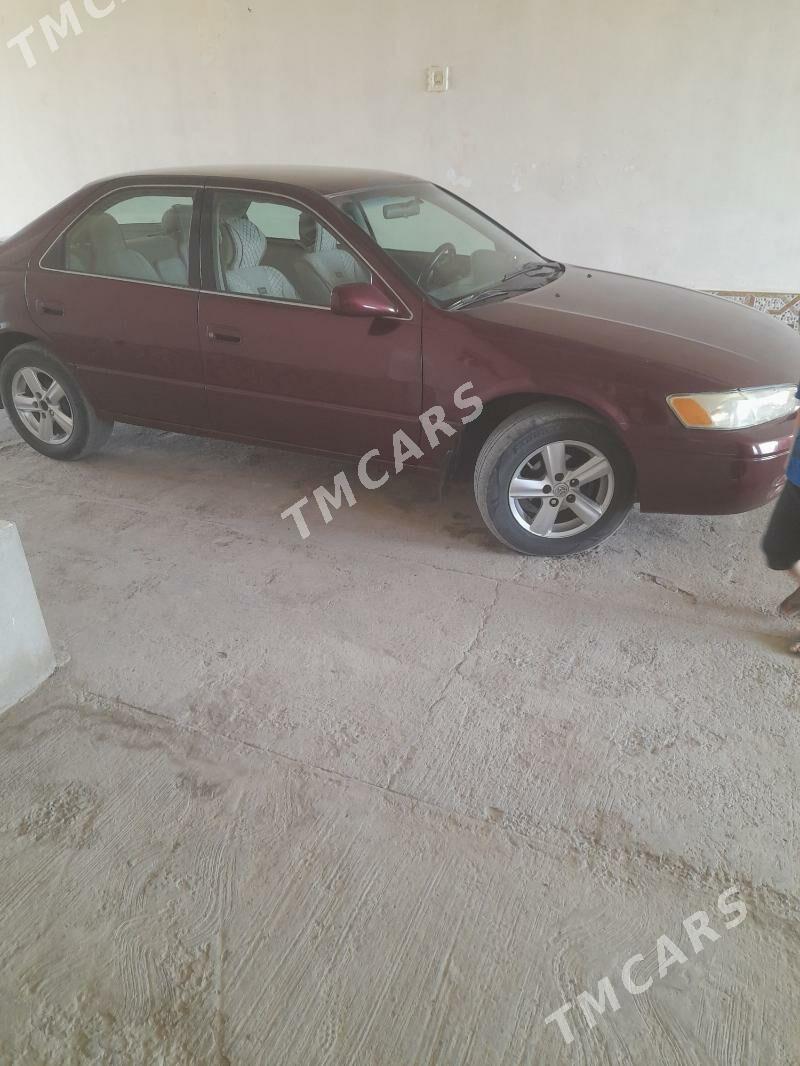 Toyota Camry 1999 - 112 000 TMT - Farap - img 5