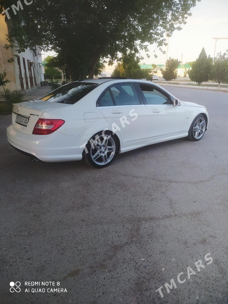 Mercedes-Benz C350 2009 - 195 000 TMT - Ашхабад - img 4